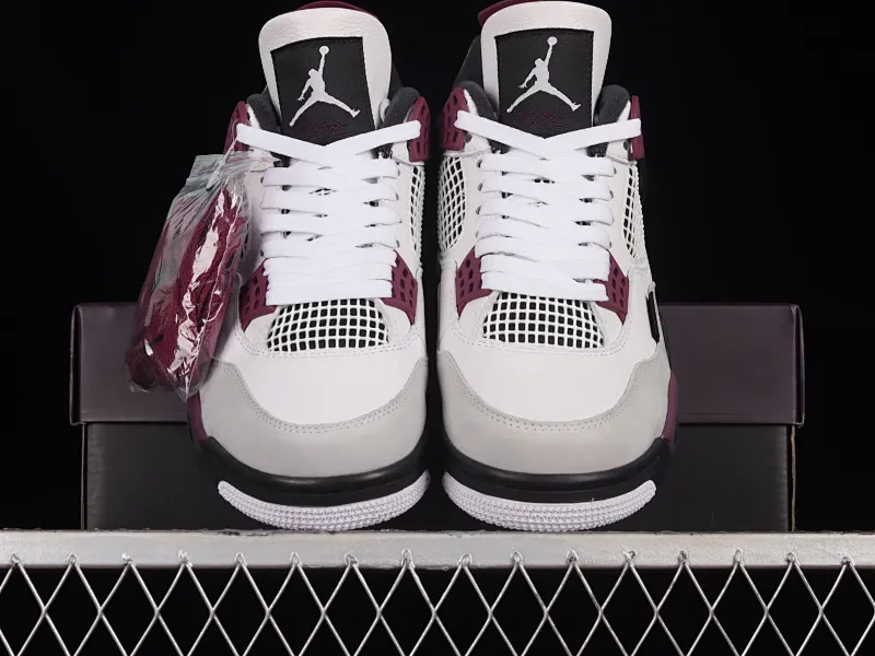 All categories Air Jordan Jordan series basketball shoes Air Jordan 4 pure original version Air Jordan 4 Retro PSG AJ4 Joe 4 Paris full first layer white and purple Paris Saint-Germain famous CZ5624-100